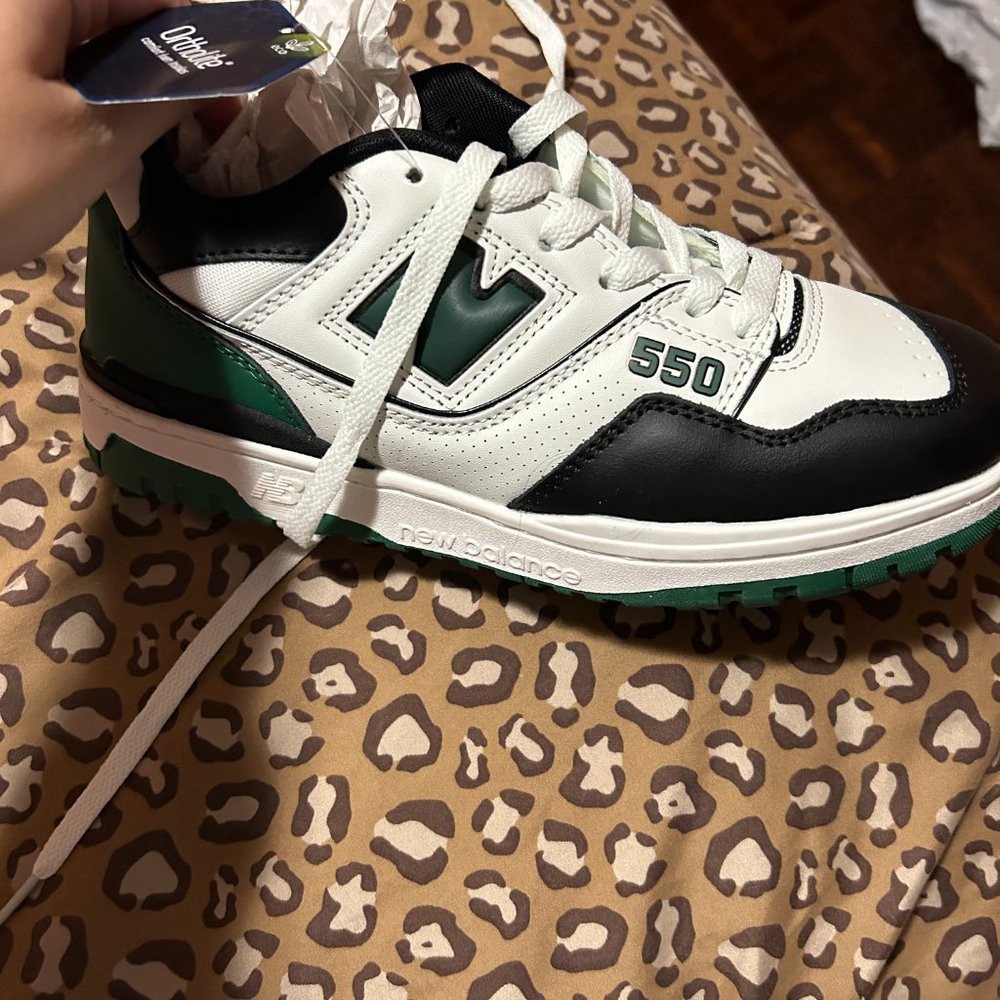 New Balance - Picture 5 of 5